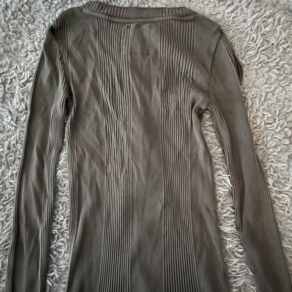 Aerie Waffle Rib Long Sleeve 💕 - Picture 4 of 4